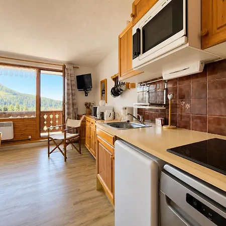 Les Crocus - Avec Vue Exceptionnelle Mae-2704 * نوتر دام دو بيلكومبيه